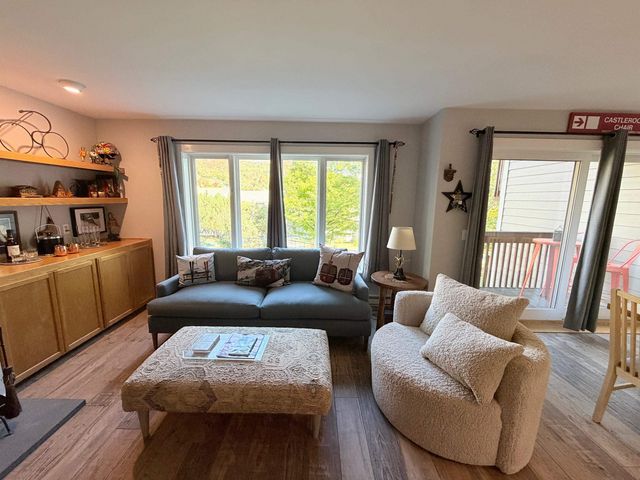 130 Upper Snow Creek Rd, Warren, VT 05674