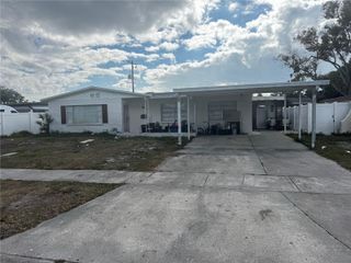 7712 W POWHATAN, Tampa, FL 33615