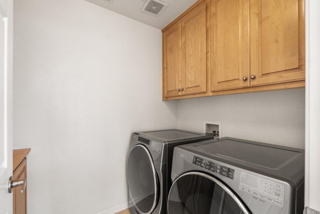 8710 McCade Lakes Dr, Stockton, CA 95212