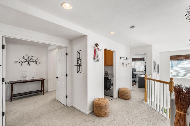 8710 McCade Lakes Dr, Stockton, CA 95212