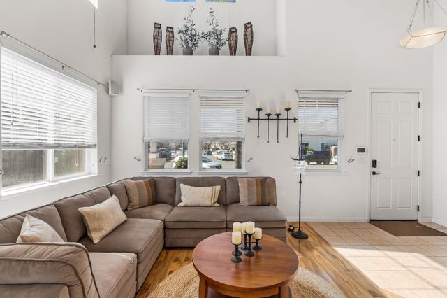 8710 McCade Lakes Dr, Stockton, CA 95212