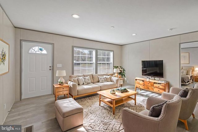 318 UNION AVE, Gordonsville, VA 22942