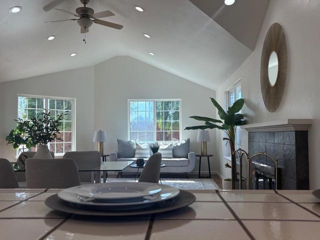 38793 Fenton Way, Fremont, CA 94536