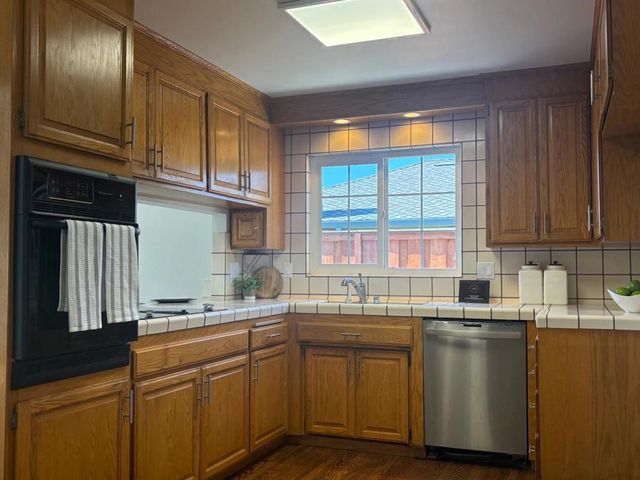 38793 Fenton Way, Fremont, CA 94536