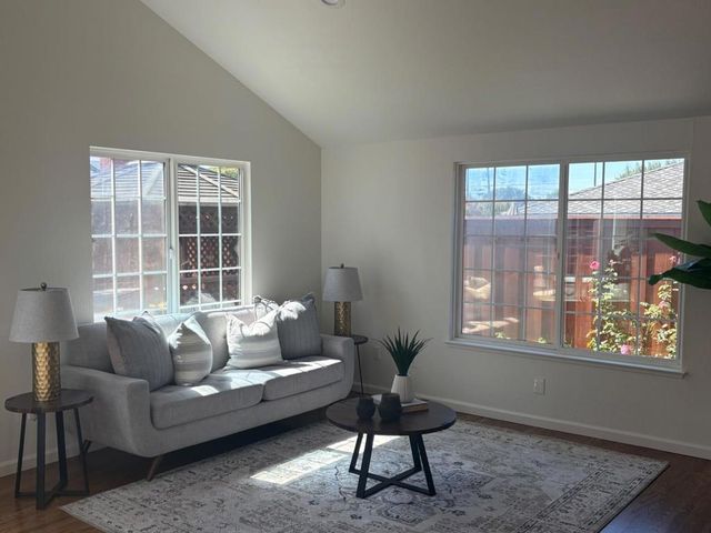38793 Fenton Way, Fremont, CA 94536