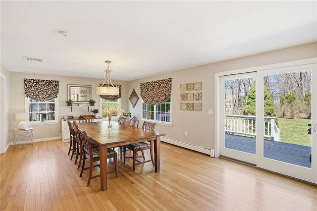 14 High Street, Barrington, RI 02806