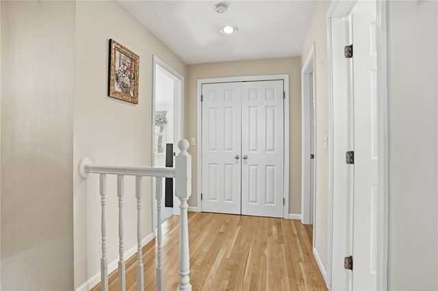 14 High Street, Barrington, RI 02806