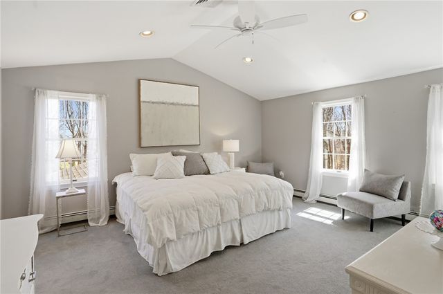 14 High Street, Barrington, RI 02806