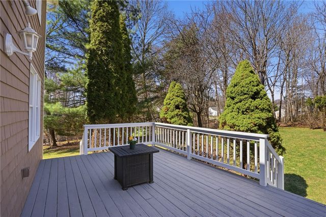 14 High Street, Barrington, RI 02806