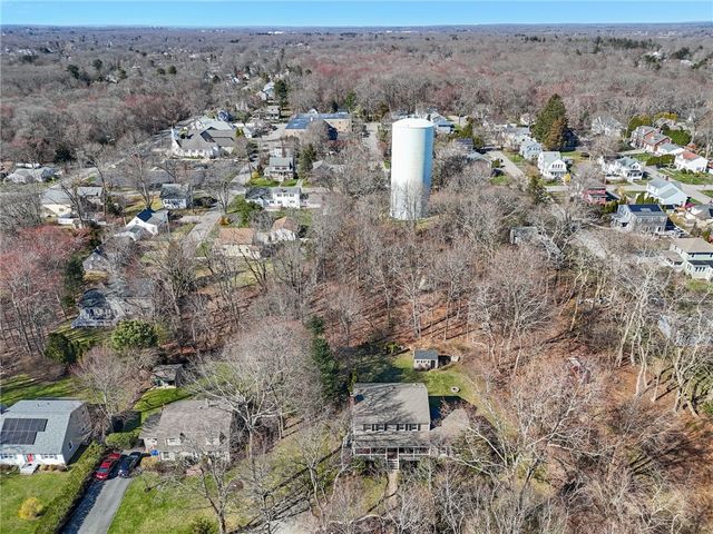 14 High Street, Barrington, RI 02806