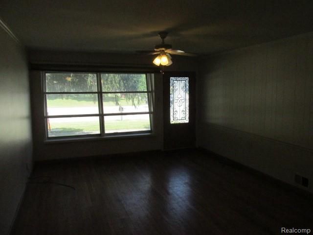 30953 7 Mile Road, Livonia, MI 48152
