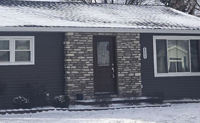 2355 Plainview Drive, Saginaw, MI 48603