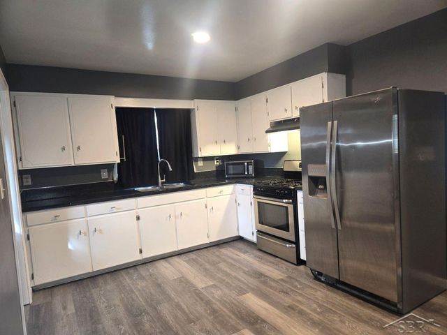 2355 Plainview Drive, Saginaw, MI 48603