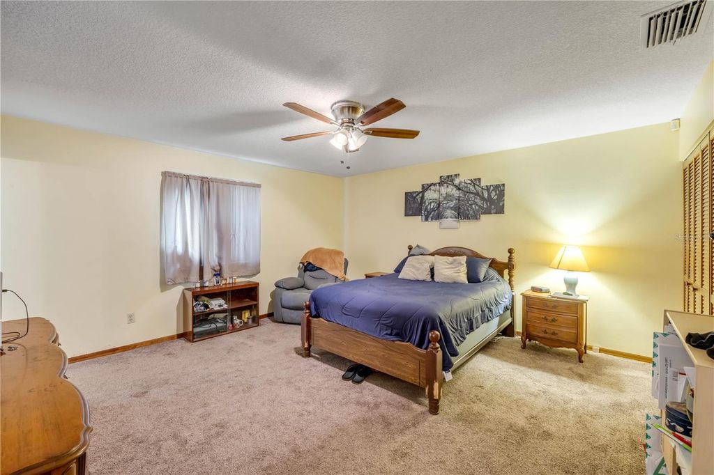 Image 26 of property listing at 2430 UNITY TREE DRIVE, Edgewater, FL 32141