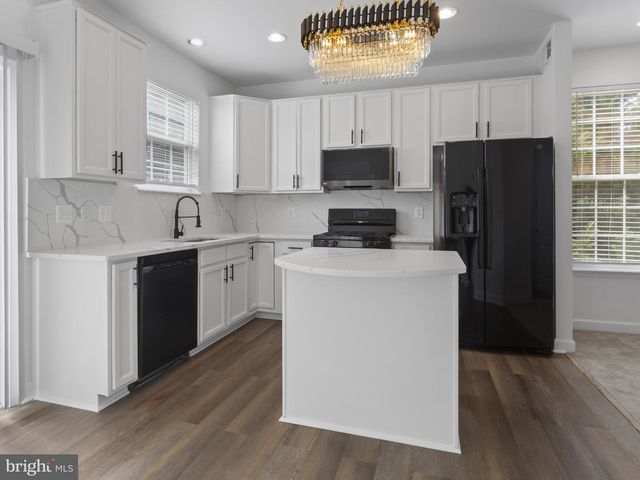 401 GARRETT A MORGAN BLVD, Landover, MD 20785