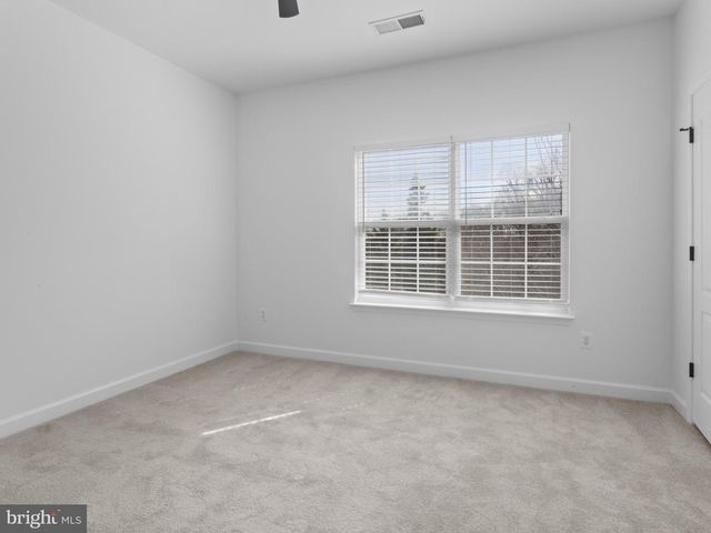 401 GARRETT A MORGAN BLVD, Landover, MD 20785