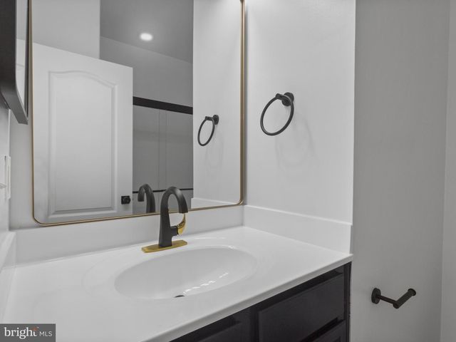 401 GARRETT A MORGAN BLVD, Landover, MD 20785