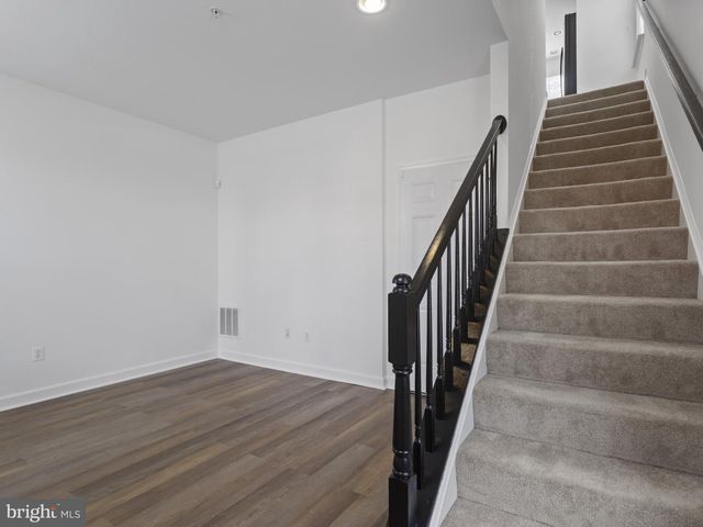 401 GARRETT A MORGAN BLVD, Landover, MD 20785