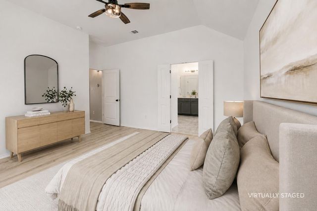 127 Scotsburg ST, Hutto, TX 78634