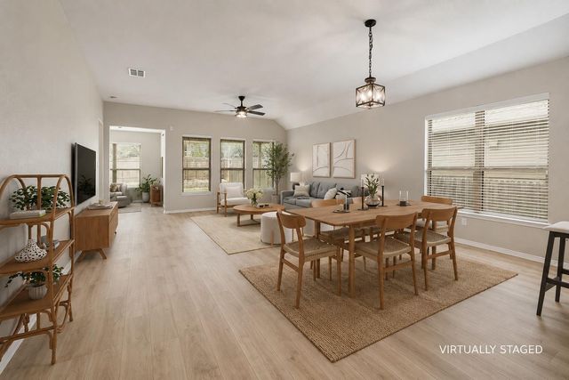 127 Scotsburg ST, Hutto, TX 78634