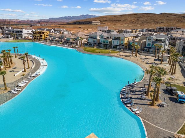 5273 S BLUE PEARL ALY, St. George, UT 84790