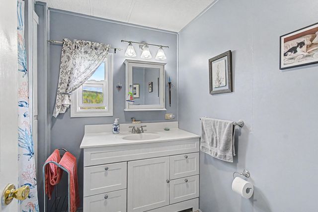 450 Bronson Road, Georgia, VT 05478