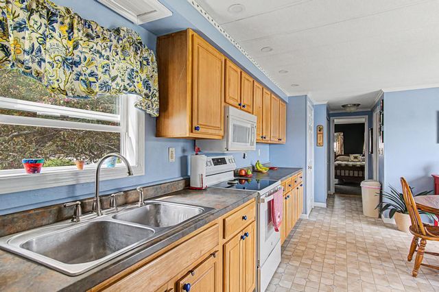 450 Bronson Road, Georgia, VT 05478