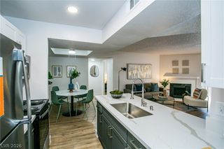 6750 Del Rey Avenue 245, Las Vegas, NV 89146