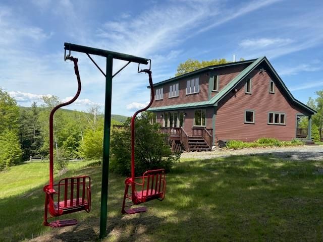 484 Route 12, Hartland, VT 05048