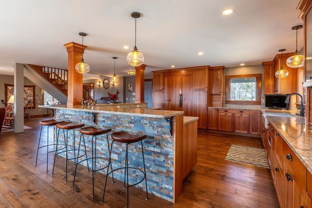 484 Route 12, Hartland, VT 05048