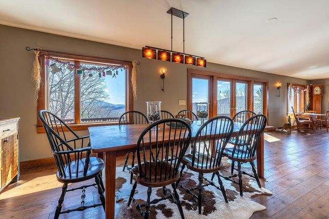 484 Route 12, Hartland, VT 05048