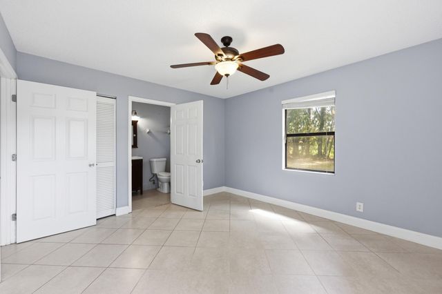 13618 59th Court N, West Palm Beach, FL 33411