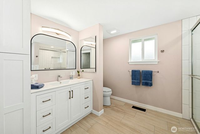 8001 Van Decar Road SE, Port Orchard, WA 98367