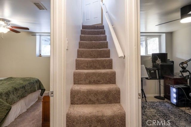 32958 Squirrel Ln, Running Springs, CA 92382