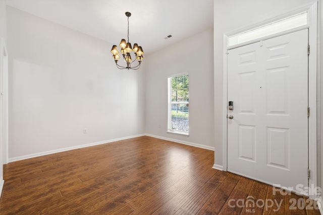 5701 Ebley Lane, Charlotte, NC 28227