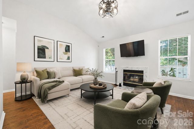 5701 Ebley Lane, Charlotte, NC 28227