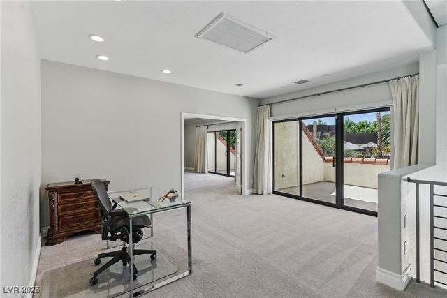 13 Dovetail Circle, Henderson, NV 89014