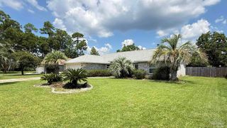 56 Arapaho Dr, Pensacola, FL 32507