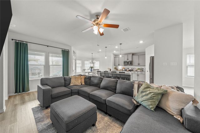 5717 Berkley Heights Drive, Waco, TX 76708