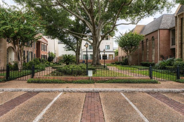 5409 Chevy Chase A, Houston, TX 77056