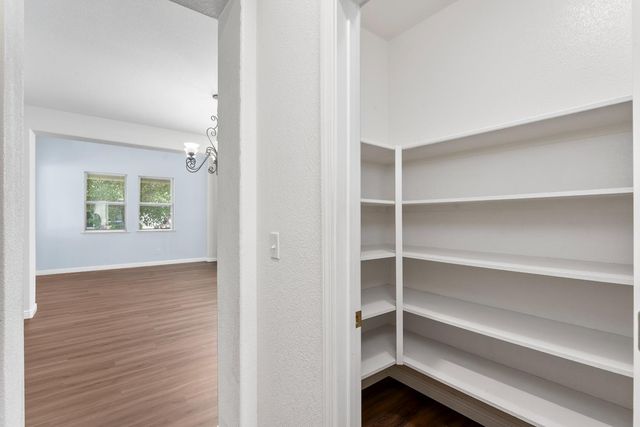 6279 Pine Meadow Cir, Stockton, CA 95219