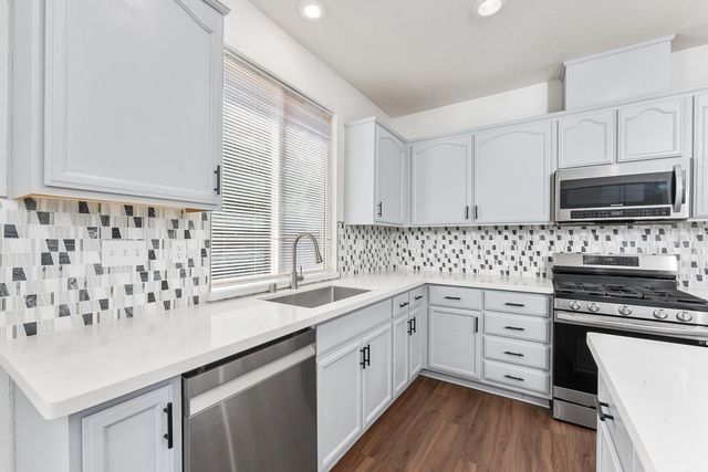 6279 Pine Meadow Cir, Stockton, CA 95219