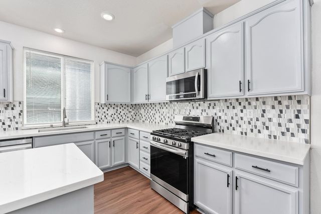 6279 Pine Meadow Cir, Stockton, CA 95219