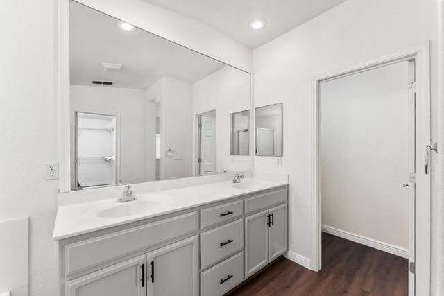 6279 Pine Meadow Cir, Stockton, CA 95219
