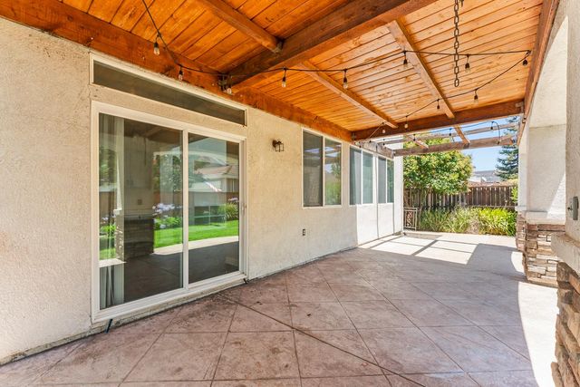 6279 Pine Meadow Cir, Stockton, CA 95219
