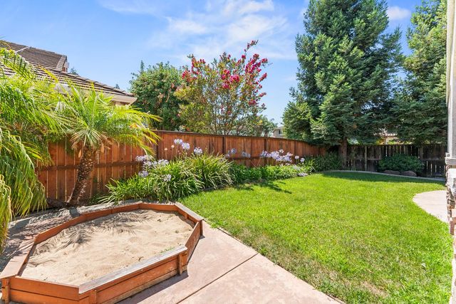 6279 Pine Meadow Cir, Stockton, CA 95219