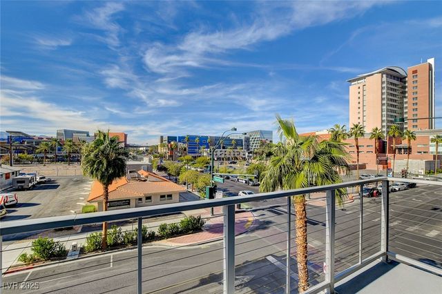 353 East Bonneville Avenue 315, Las Vegas, NV 89101