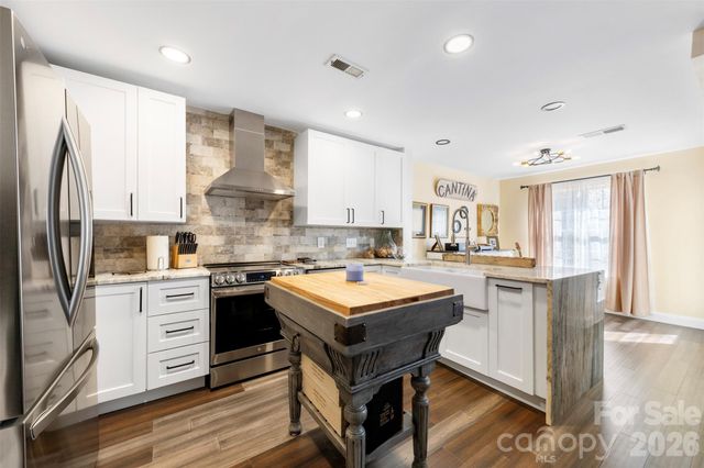 11532 Delores Ferguson Lane, Charlotte, NC 28277