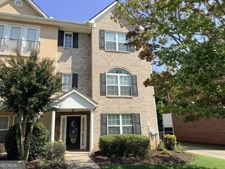 5700 Garden Circle, Douglasville, GA 30135