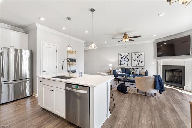 1803 Honey Milk RD, Chesapeake, VA 23323